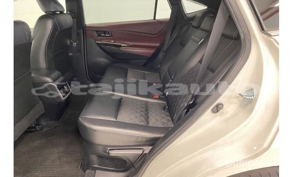 Buy Import Toyota Harrier White Car in Import - Dubai in Dushanbe Buy Import Toyota Harrier White Car in Import - Dubai in Dushanbe