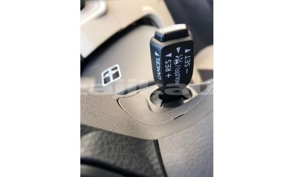 Buy Import Toyota Prado White Car in Import - Dubai in Dushanbe Buy Import Toyota Prado White Car in Import - Dubai in Dushanbe