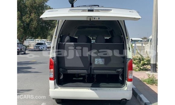 Buy Import Toyota Hiace White Car in Import - Dubai in Dushanbe Buy Import Toyota Hiace White Car in Import - Dubai in Dushanbe