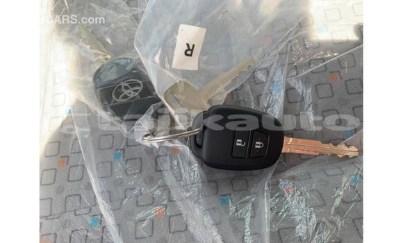 Buy Import Toyota Hiace White Car in Import - Dubai in Dushanbe Buy Import Toyota Hiace White Car in Import - Dubai in Dushanbe