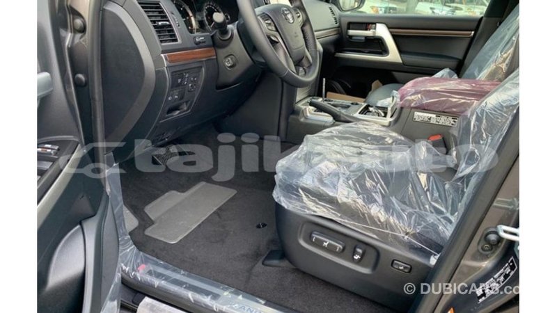 Big with watermark toyota land cruiser dushanbe import dubai 3171