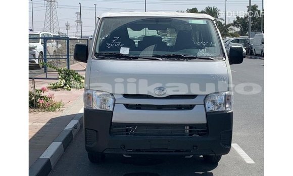 Buy Import Toyota Hiace White Car in Import - Dubai in Dushanbe Buy Import Toyota Hiace White Car in Import - Dubai in Dushanbe
