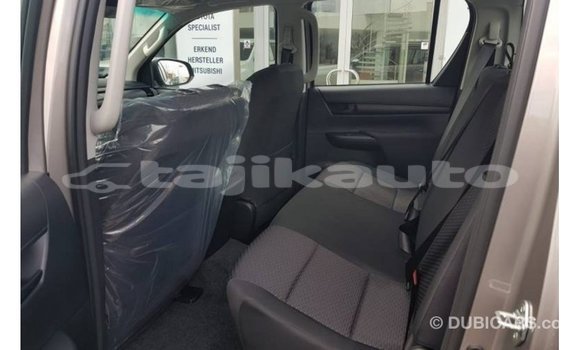 Buy Import Toyota Hilux Brown Car in Import - Dubai in Dushanbe Buy Import Toyota Hilux Brown Car in Import - Dubai in Dushanbe