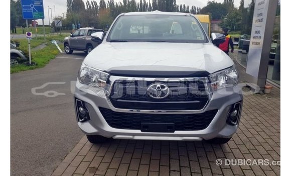 Buy Import Toyota Hilux Brown Car in Import - Dubai in Dushanbe Buy Import Toyota Hilux Brown Car in Import - Dubai in Dushanbe