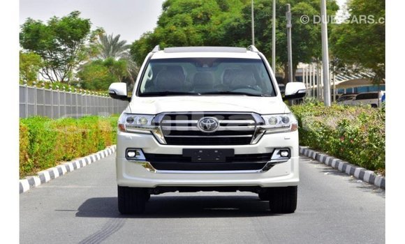Buy Import Toyota Land Cruiser White Car in Import - Dubai in Dushanbe Buy Import Toyota Land Cruiser White Car in Import - Dubai in Dushanbe