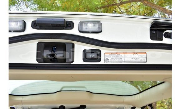 Buy Import Toyota Land Cruiser White Car in Import - Dubai in Dushanbe Buy Import Toyota Land Cruiser White Car in Import - Dubai in Dushanbe