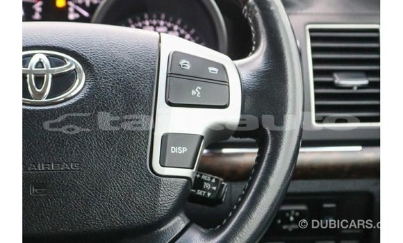 Buy Import Toyota Land Cruiser White Car in Import - Dubai in Dushanbe Buy Import Toyota Land Cruiser White Car in Import - Dubai in Dushanbe