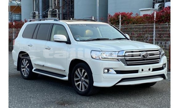 Buy Import Toyota Land Cruiser White Car in Import - Dubai in Dushanbe Buy Import Toyota Land Cruiser White Car in Import - Dubai in Dushanbe