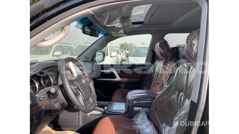 Big with watermark toyota land cruiser dushanbe import dubai 3217