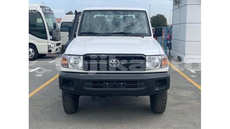 Big with watermark toyota land cruiser dushanbe import dubai 3225
