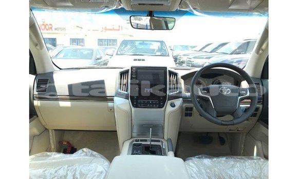 Buy Import Toyota Land Cruiser Blue Car in Import - Dubai in Dushanbe Buy Import Toyota Land Cruiser Blue Car in Import - Dubai in Dushanbe