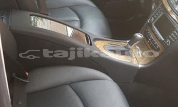 Buy Used Mercedes-Benz E-klasse Black Car in Dushanbe in Dushanbe Buy Used Mercedes-Benz E-klasse Black Car in Dushanbe in Dushanbe