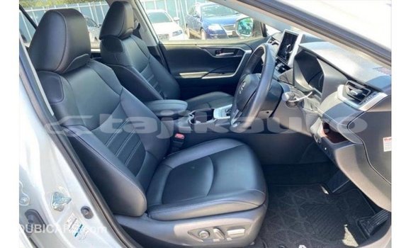 Buy Import Toyota 4Runner White Car in Import - Dubai in Dushanbe Buy Import Toyota 4Runner White Car in Import - Dubai in Dushanbe