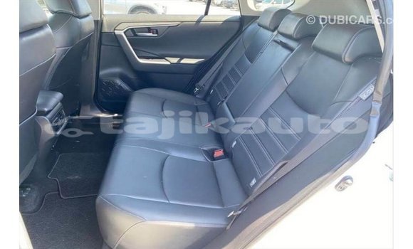 Buy Import Toyota 4Runner White Car in Import - Dubai in Dushanbe Buy Import Toyota 4Runner White Car in Import - Dubai in Dushanbe