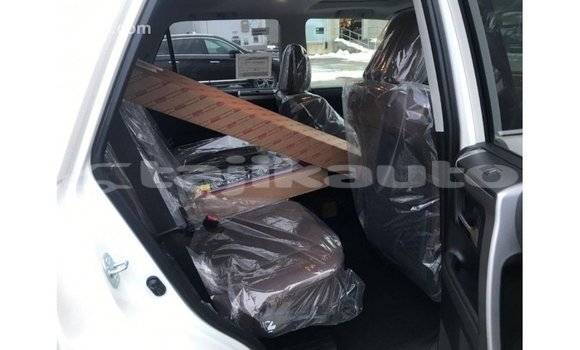 Buy Import Toyota 4Runner White Car in Import - Dubai in Dushanbe Buy Import Toyota 4Runner White Car in Import - Dubai in Dushanbe