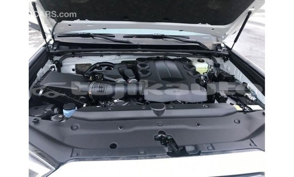 Buy Import Toyota 4Runner White Car in Import - Dubai in Dushanbe Buy Import Toyota 4Runner White Car in Import - Dubai in Dushanbe