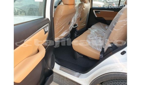 Buy Import Toyota Fortuner White Car in Import - Dubai in Dushanbe Buy Import Toyota Fortuner White Car in Import - Dubai in Dushanbe