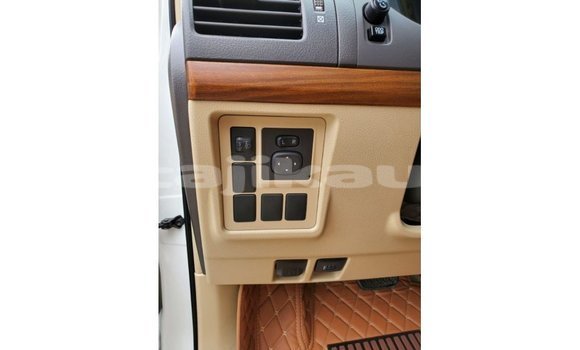 Buy Import Toyota Prado White Car in Import - Dubai in Dushanbe Buy Import Toyota Prado White Car in Import - Dubai in Dushanbe