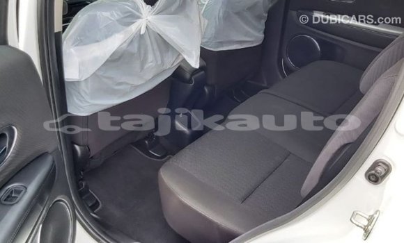 Buy Import Honda C White Bike in Import - Dubai in Dushanbe Buy Import Honda C White Bike in Import - Dubai in Dushanbe