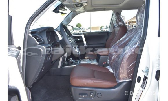 Buy Import Toyota 4Runner White Car in Import - Dubai in Dushanbe Buy Import Toyota 4Runner White Car in Import - Dubai in Dushanbe