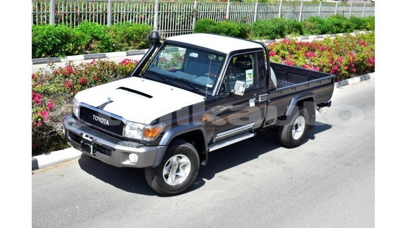 Big with watermark toyota land cruiser dushanbe import dubai 3252
