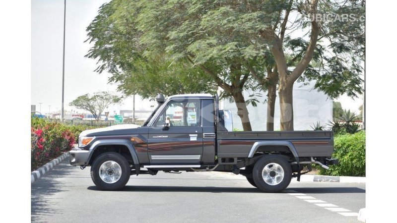 Big with watermark toyota land cruiser dushanbe import dubai 3252