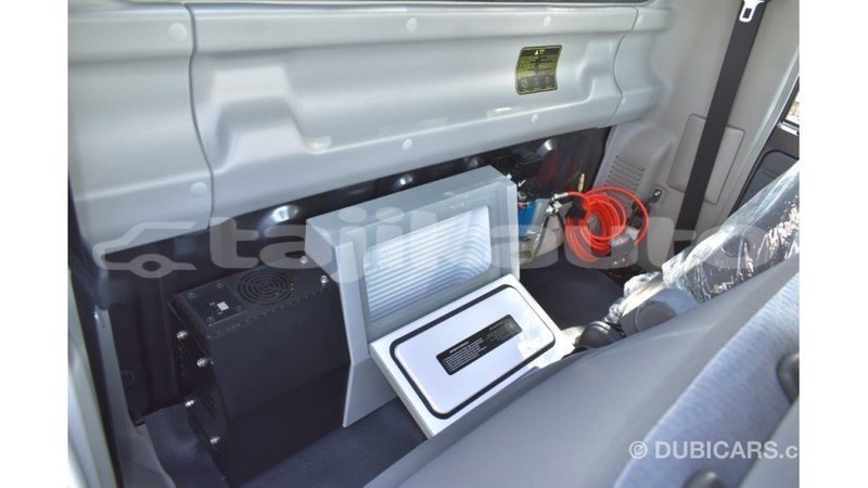 Big with watermark toyota land cruiser dushanbe import dubai 3252