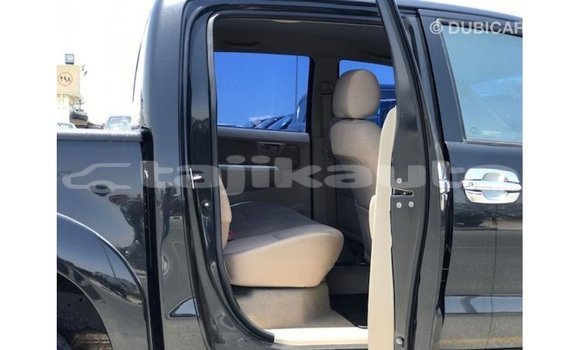 Buy Import Toyota Hilux Black Car in Import - Dubai in Dushanbe Buy Import Toyota Hilux Black Car in Import - Dubai in Dushanbe