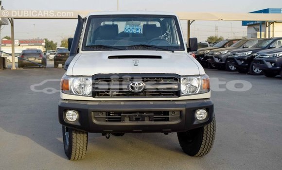 Buy Import Toyota Land Cruiser White Car in Import - Dubai in Dushanbe Buy Import Toyota Land Cruiser White Car in Import - Dubai in Dushanbe