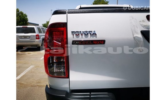 Buy Import Toyota Hilux White Car in Import - Dubai in Dushanbe Buy Import Toyota Hilux White Car in Import - Dubai in Dushanbe