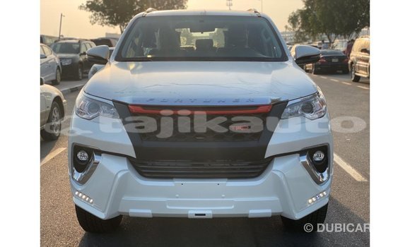 Buy Import Toyota Fortuner White Car in Import - Dubai in Dushanbe Buy Import Toyota Fortuner White Car in Import - Dubai in Dushanbe