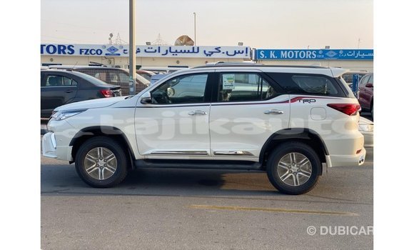 Buy Import Toyota Fortuner White Car in Import - Dubai in Dushanbe Buy Import Toyota Fortuner White Car in Import - Dubai in Dushanbe