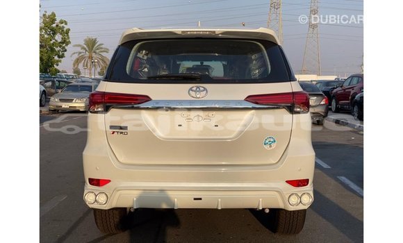 Buy Import Toyota Fortuner White Car in Import - Dubai in Dushanbe Buy Import Toyota Fortuner White Car in Import - Dubai in Dushanbe