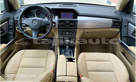 Buy Import Mercedes-Benz 190 White Car in Import - Dubai in Dushanbe Buy Import Mercedes-Benz 190 White Car in Import - Dubai in Dushanbe