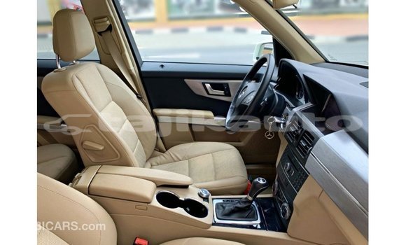Buy Import Mercedes-Benz 190 White Car in Import - Dubai in Dushanbe Buy Import Mercedes-Benz 190 White Car in Import - Dubai in Dushanbe