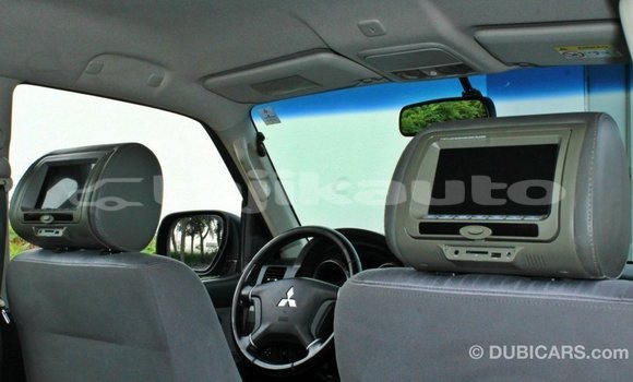 Buy Import Mitsubishi Pajero Brown Car in Import - Dubai in Dushanbe Buy Import Mitsubishi Pajero Brown Car in Import - Dubai in Dushanbe