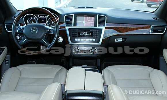 Buy Import Mercedes-Benz 190 White Car in Import - Dubai in Dushanbe Buy Import Mercedes-Benz 190 White Car in Import - Dubai in Dushanbe