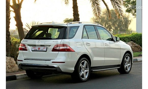 Buy Import Mercedes-Benz 190 White Car in Import - Dubai in Dushanbe Buy Import Mercedes-Benz 190 White Car in Import - Dubai in Dushanbe