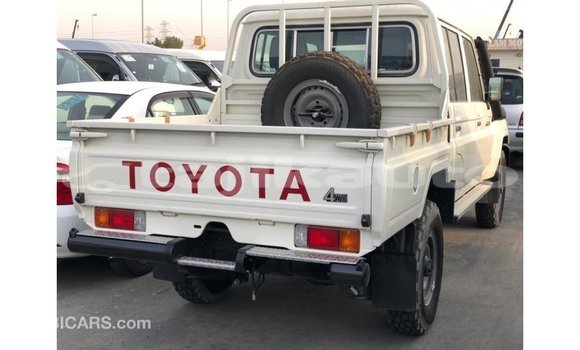 Buy Import Toyota Land Cruiser White Car in Import - Dubai in Dushanbe Buy Import Toyota Land Cruiser White Car in Import - Dubai in Dushanbe