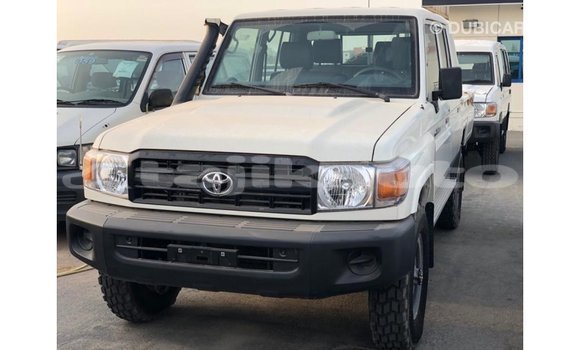 Buy Import Toyota Land Cruiser White Car in Import - Dubai in Dushanbe Buy Import Toyota Land Cruiser White Car in Import - Dubai in Dushanbe