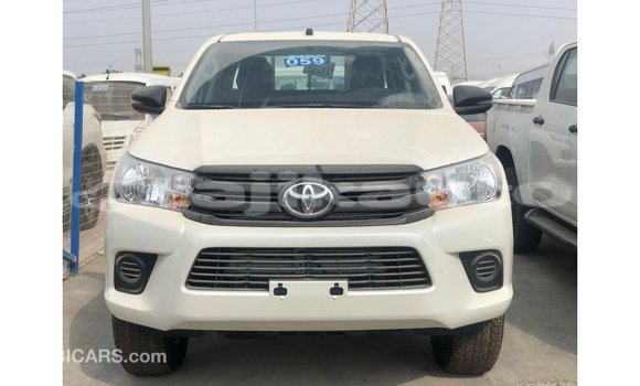 Buy Import Toyota Hilux White Car in Import - Dubai in Dushanbe Buy Import Toyota Hilux White Car in Import - Dubai in Dushanbe