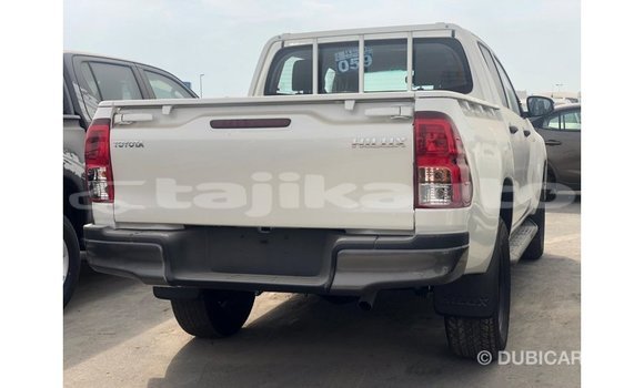Buy Import Toyota Hilux White Car in Import - Dubai in Dushanbe Buy Import Toyota Hilux White Car in Import - Dubai in Dushanbe