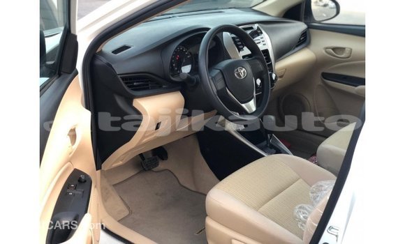 Buy Import Toyota Yaris White Car in Import - Dubai in Dushanbe Buy Import Toyota Yaris White Car in Import - Dubai in Dushanbe