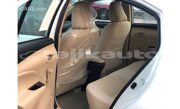 Buy Import Toyota Yaris White Car in Import - Dubai in Dushanbe Buy Import Toyota Yaris White Car in Import - Dubai in Dushanbe