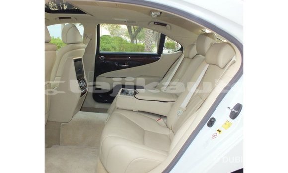 Buy Import Lexus LS White Car in Import - Dubai in Dushanbe Buy Import Lexus LS White Car in Import - Dubai in Dushanbe
