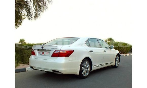 Buy Import Lexus LS White Car in Import - Dubai in Dushanbe Buy Import Lexus LS White Car in Import - Dubai in Dushanbe