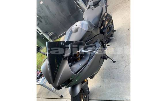 Buy Used Yamaha R1 Silver Bike in Chorku in Sughd Buy Used Yamaha R1 Silver Bike in Chorku in Sughd