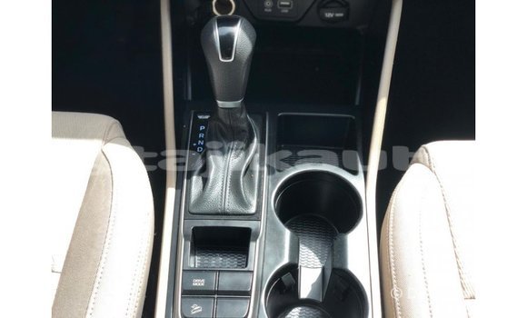 Buy Import Hyundai Tucson Red Car in Import - Dubai in Dushanbe Buy Import Hyundai Tucson Red Car in Import - Dubai in Dushanbe