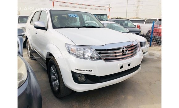 Buy Import Toyota Fortuner White Car in Import - Dubai in Dushanbe Buy Import Toyota Fortuner White Car in Import - Dubai in Dushanbe