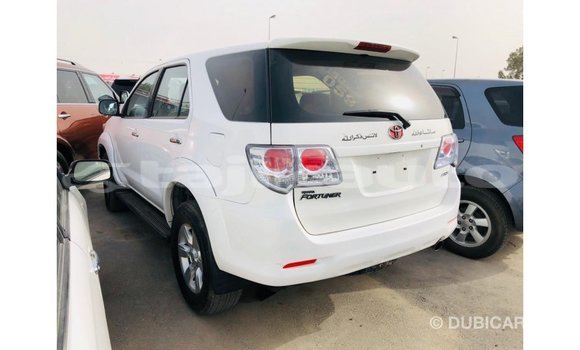 Buy Import Toyota Fortuner White Car in Import - Dubai in Dushanbe Buy Import Toyota Fortuner White Car in Import - Dubai in Dushanbe